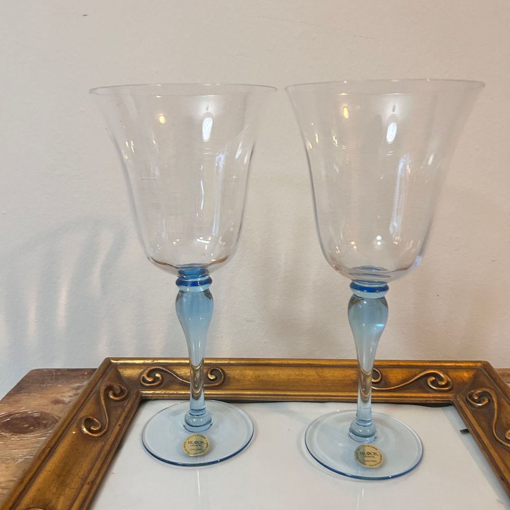 Blue Stem Crystal Melody Wine Glass